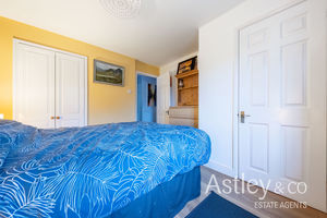 bedroom- click for photo gallery